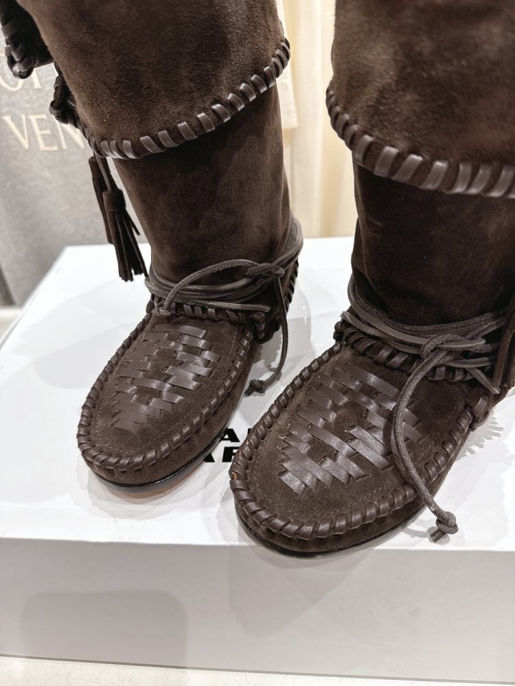 Сапоги женские фото 7