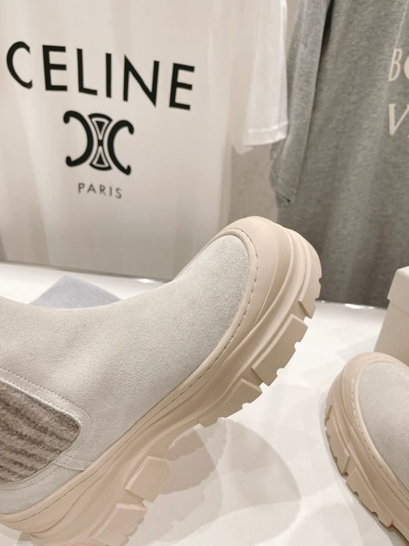 Сапоги женские фото 7