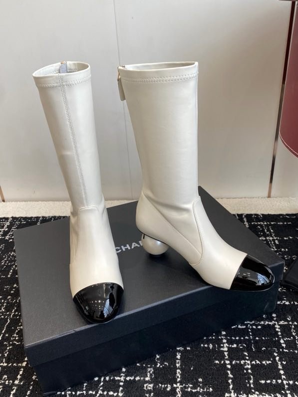 Сапоги женские фото 7