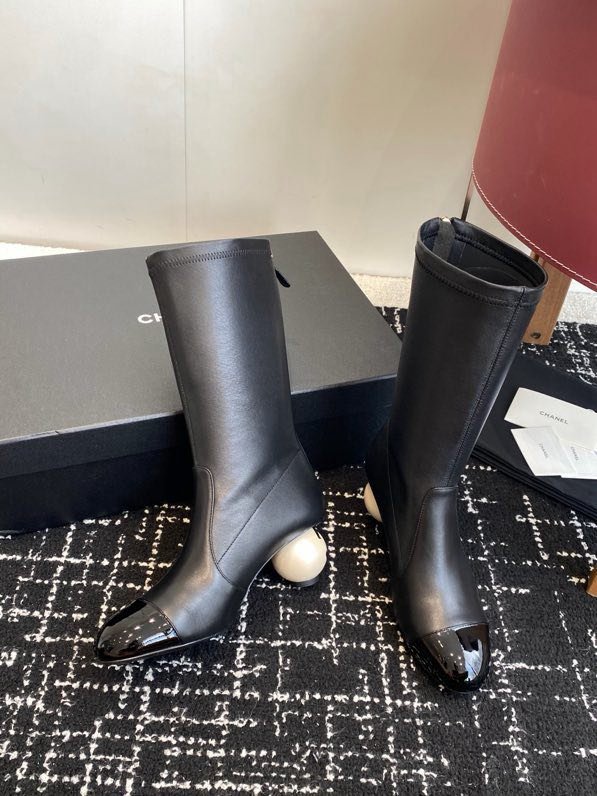 Сапоги женские фото 7