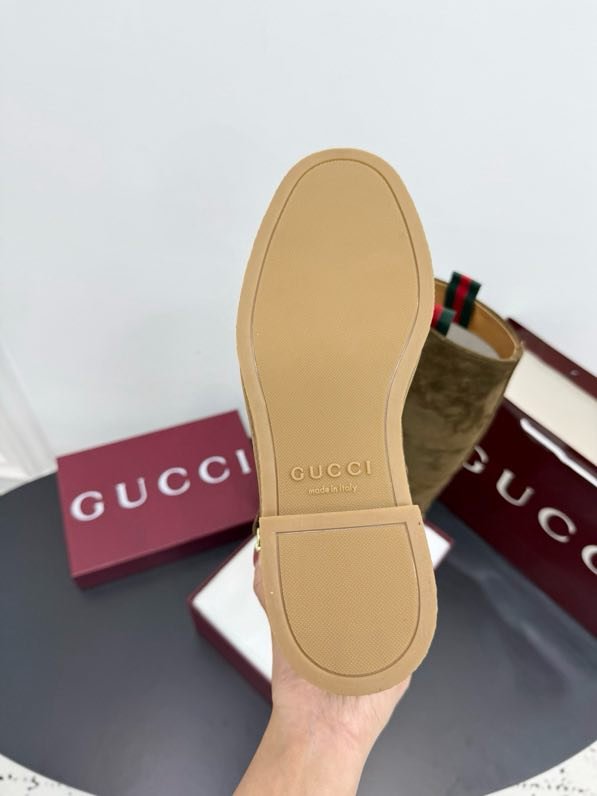 Сапоги женские фото 7