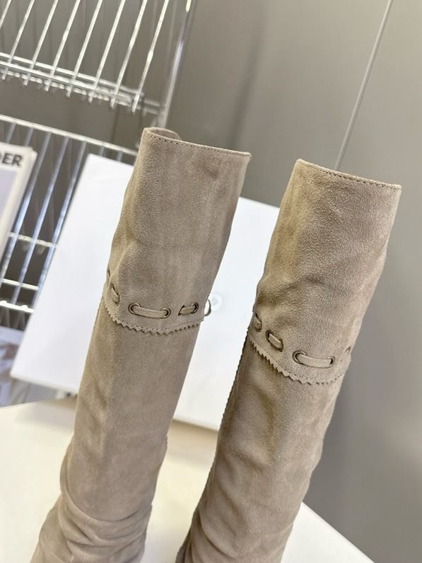 Сапоги женские фото 8