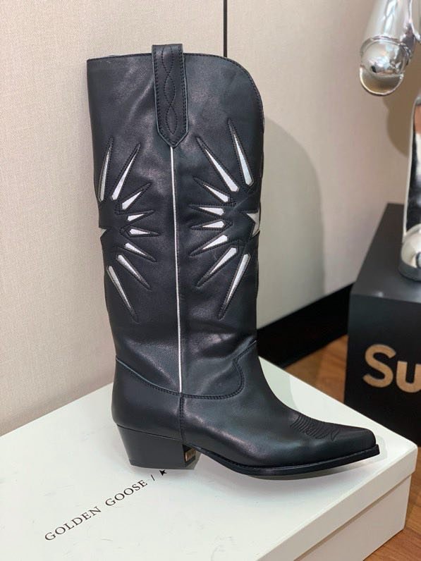 Сапоги женские фото 8