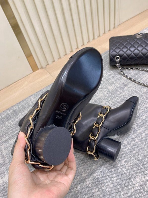 Сапоги женские фото 8