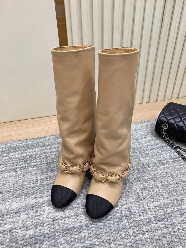 Сапоги женские фото 8