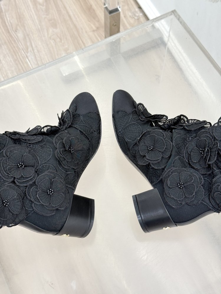 Чоботи жіночі фото 8