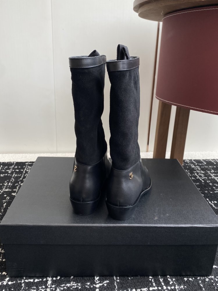 Boots women's фото 8