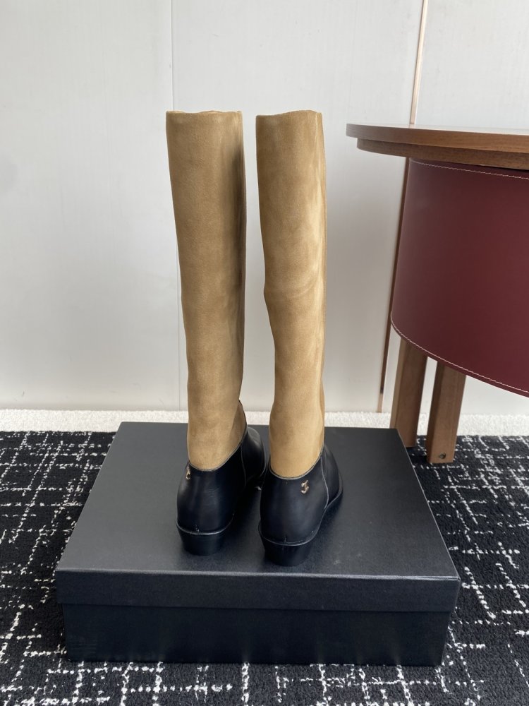 Сапоги женские фото 8