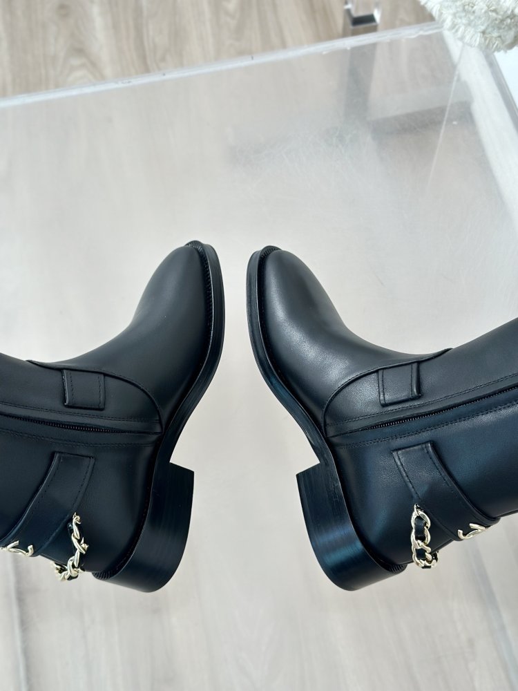 Чоботи жіночі фото 8