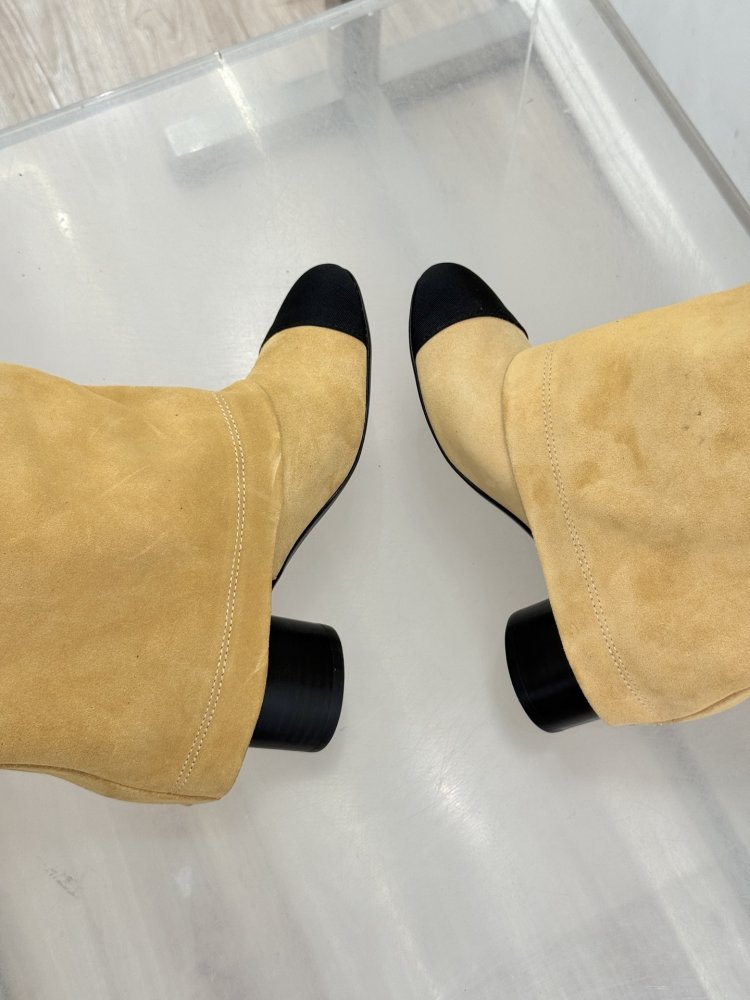 Boots women's фото 8