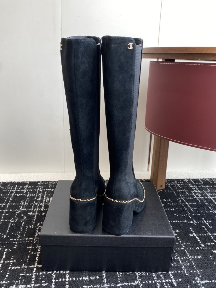 Чоботи жіночі фото 8