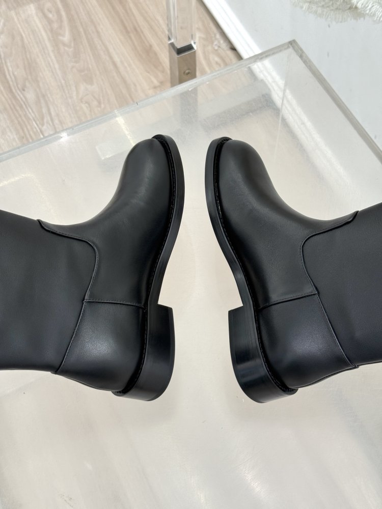 Boots women's фото 8