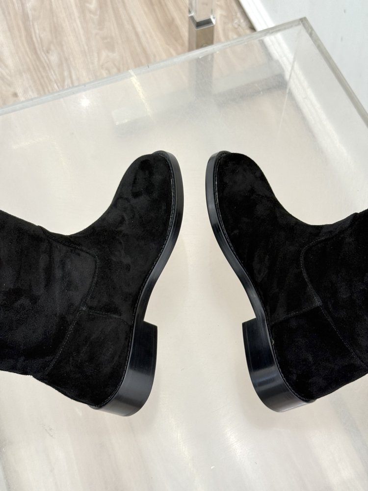 Чоботи жіночі фото 8