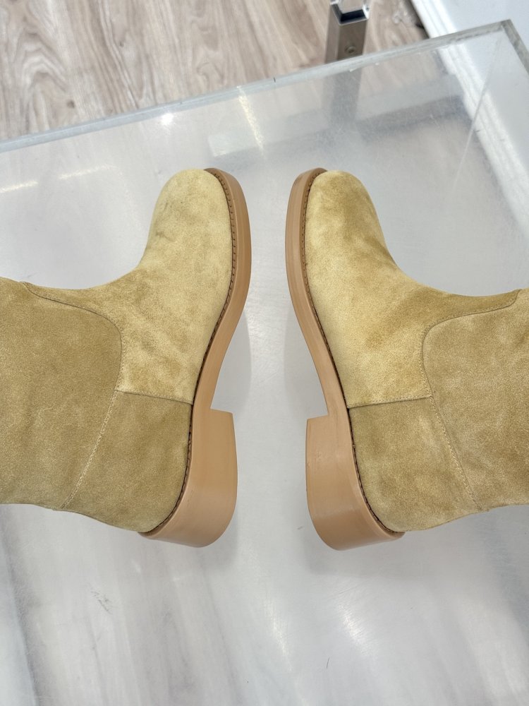 Чоботи жіночі фото 8