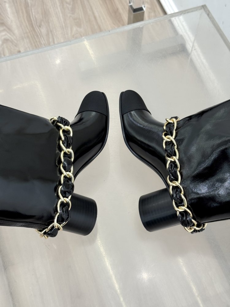 Чоботи жіночі фото 8