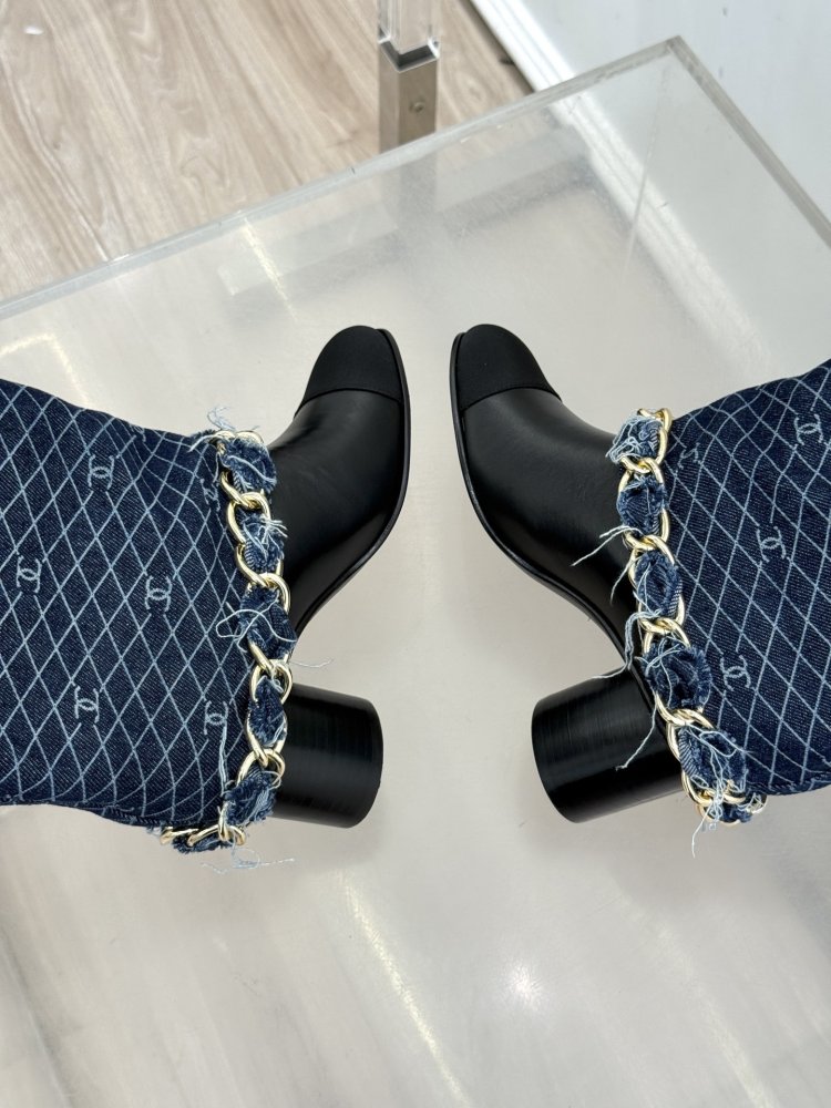 Чоботи жіночі фото 8