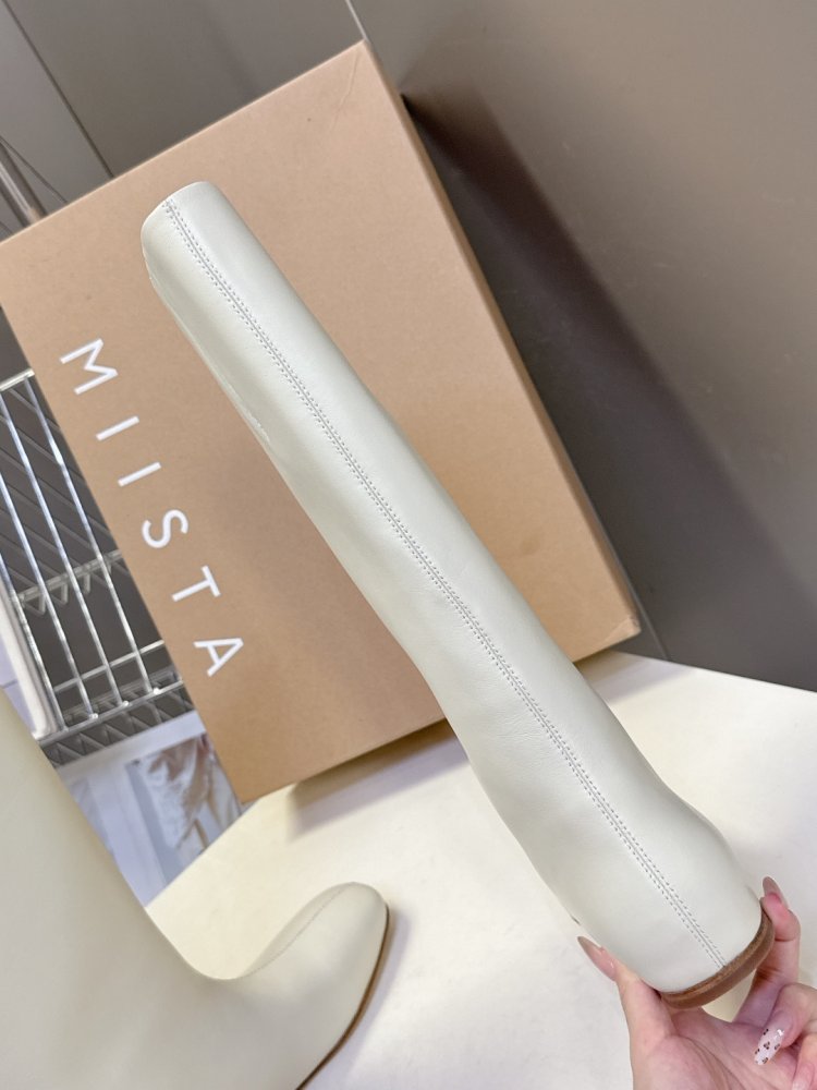 Сапоги женские фото 8