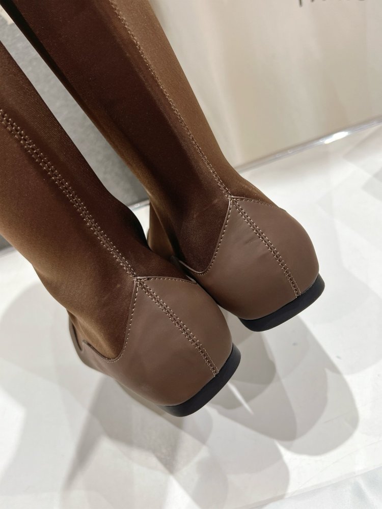 Чоботи жіночі фото 8