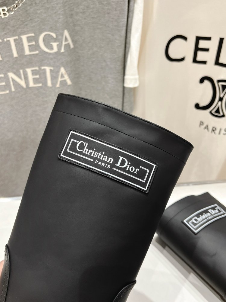 Чоботи жіночі фото 8