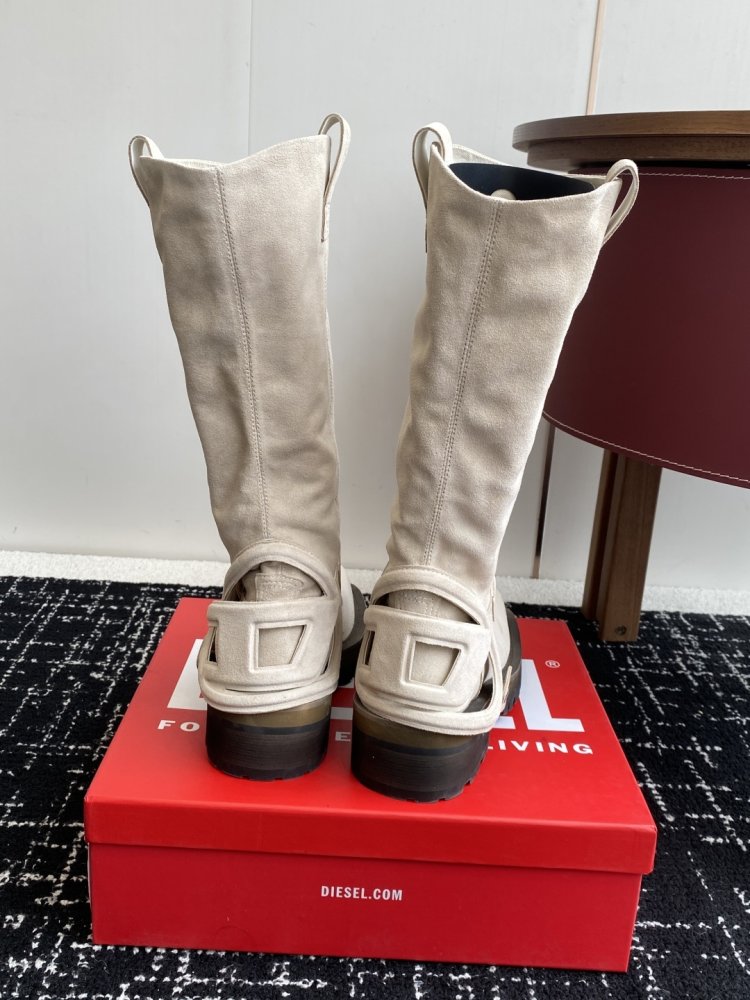 Чоботи жіночі фото 8