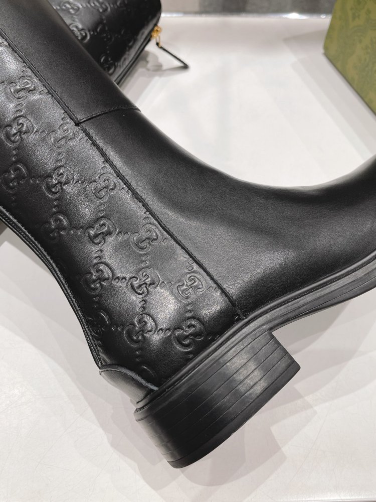 Boots women's фото 8