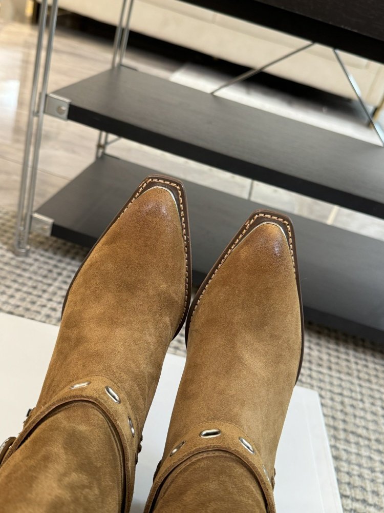 Чоботи жіночі фото 8