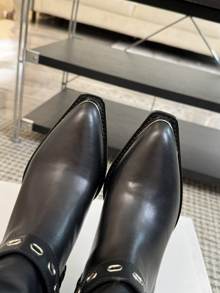 Boots women's фото 8