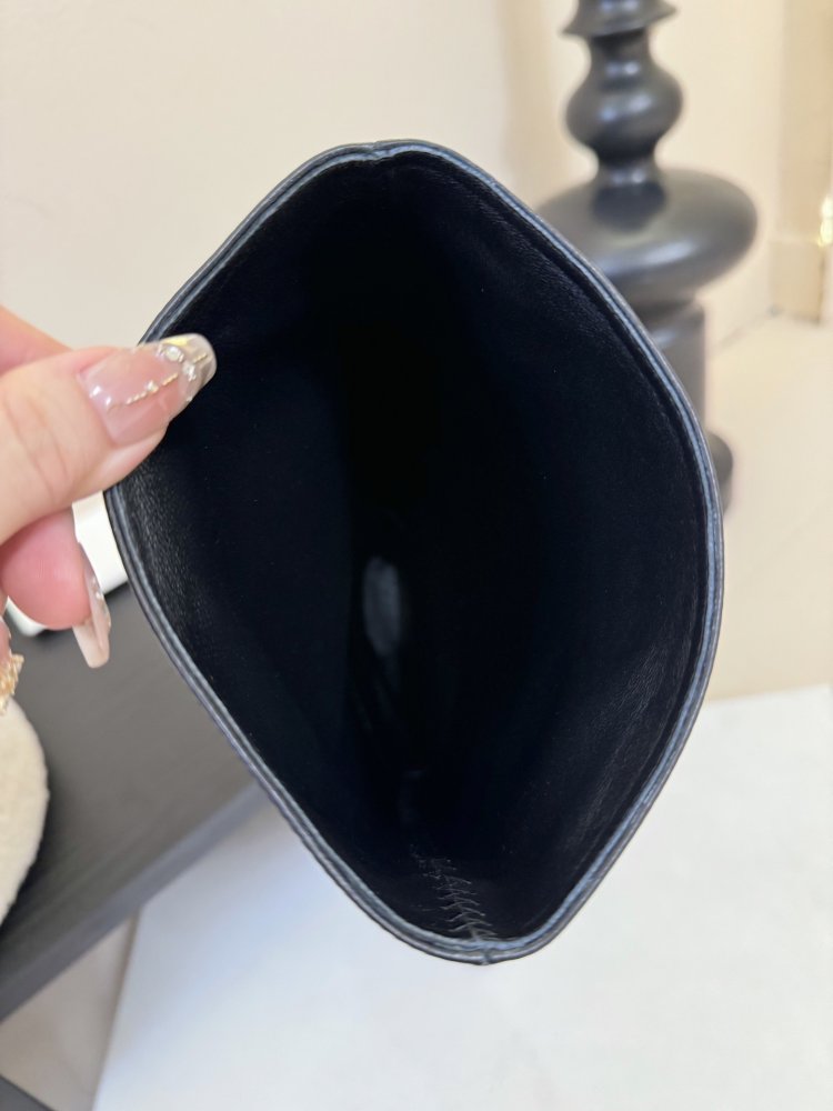 Чоботи жіночі фото 8