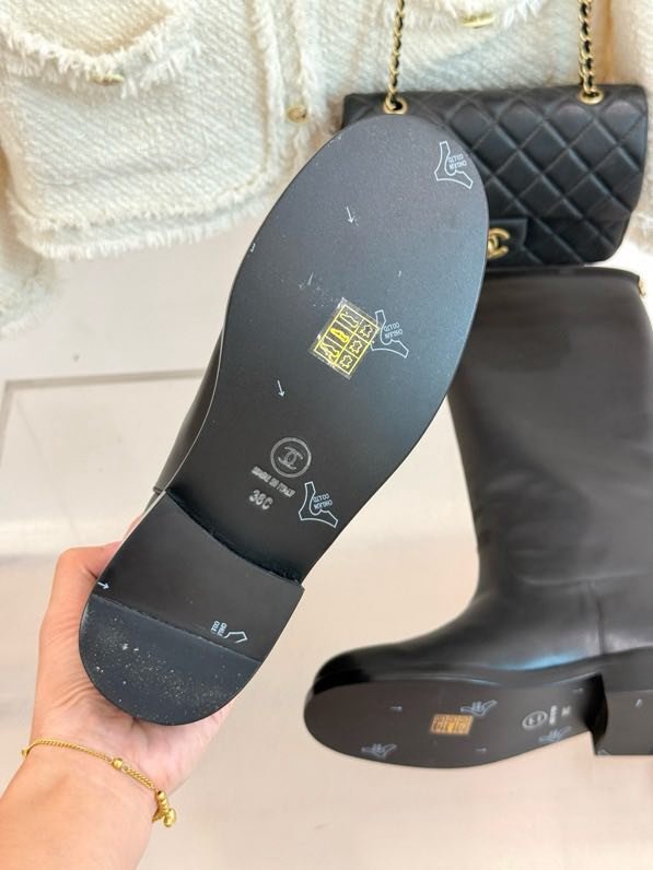 Сапоги женские фото 8