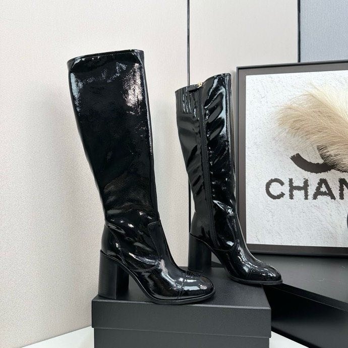 Сапоги женские фото 8