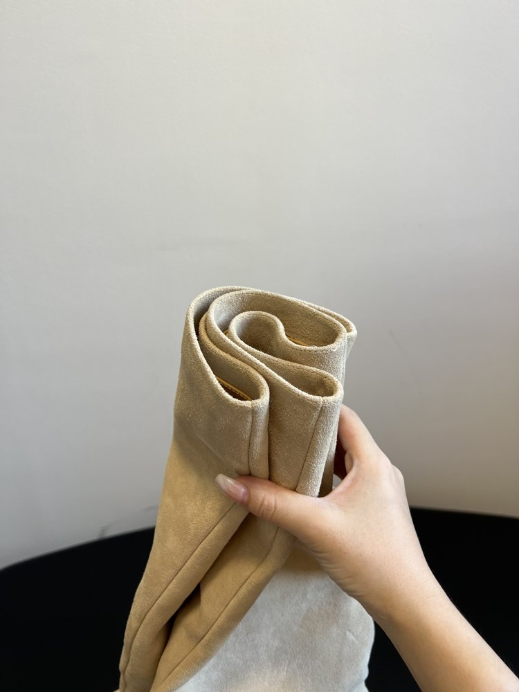 Чоботи жіночі фото 8