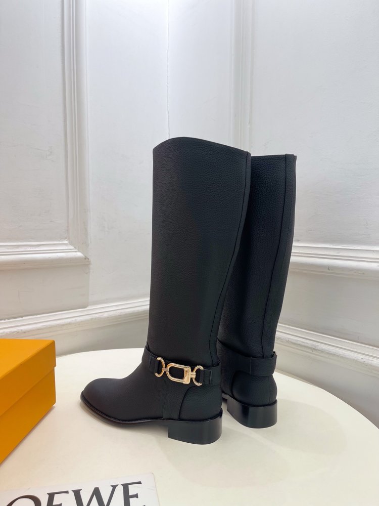 Boots women's фото 8