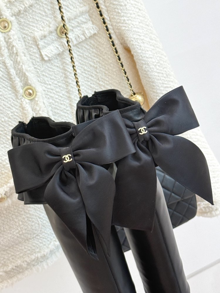 Сапоги женские фото 8