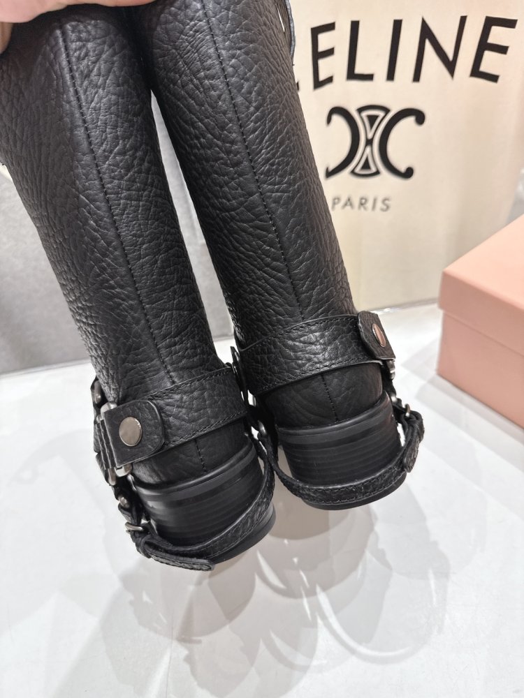 Чоботи жіночі фото 8