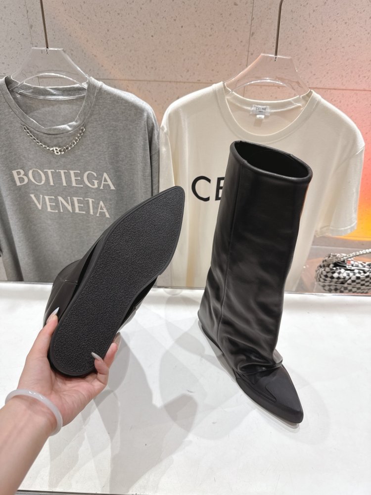 Чоботи жіночі фото 8