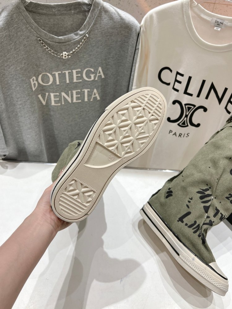 Сапоги женские фото 8