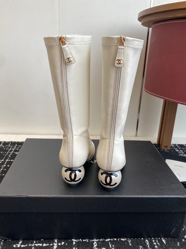 Сапоги женские фото 8