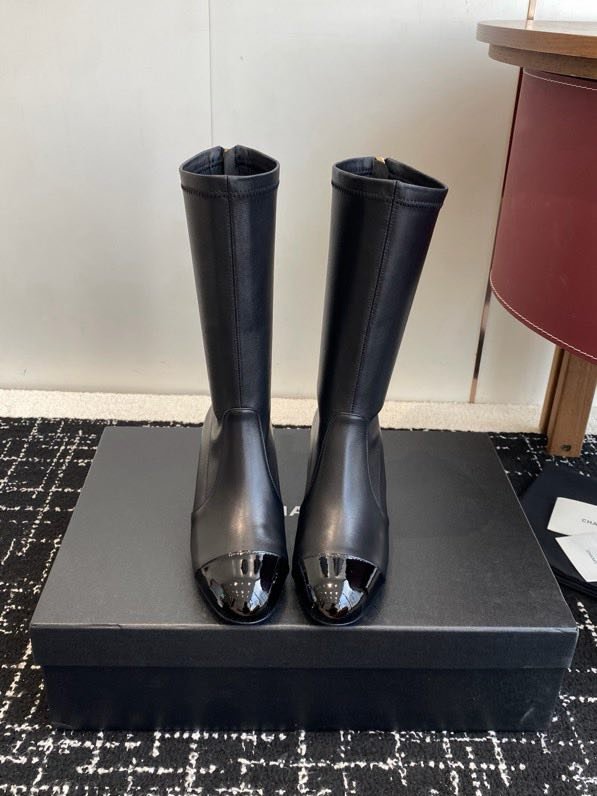 Сапоги женские фото 8