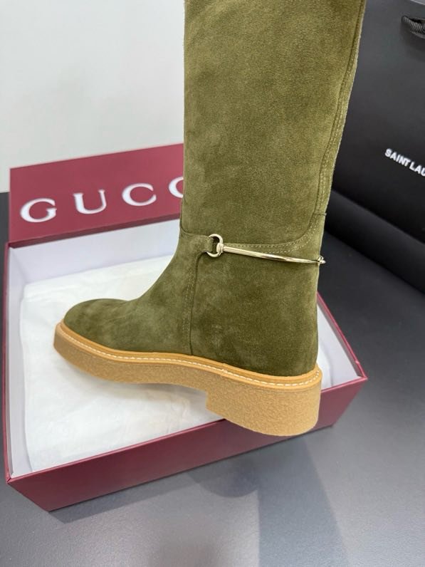 Чоботи жіночі фото 8