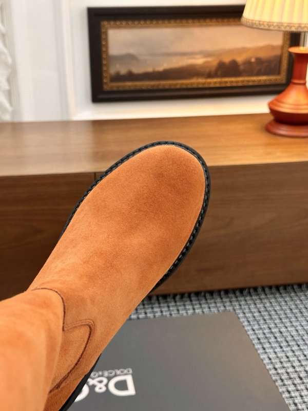 Сапоги женские фото 8