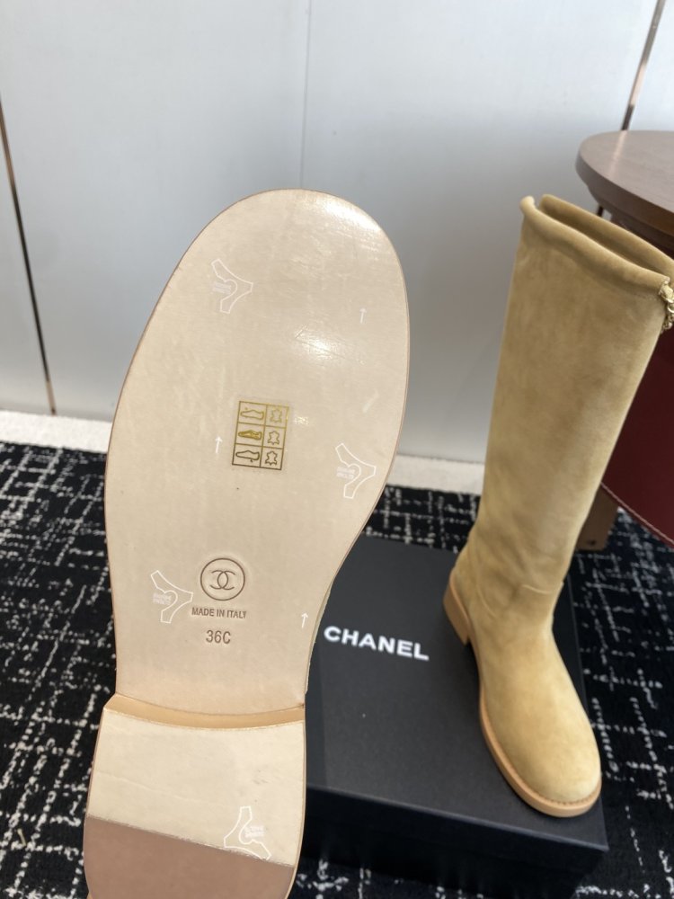 Boots women's фото 9