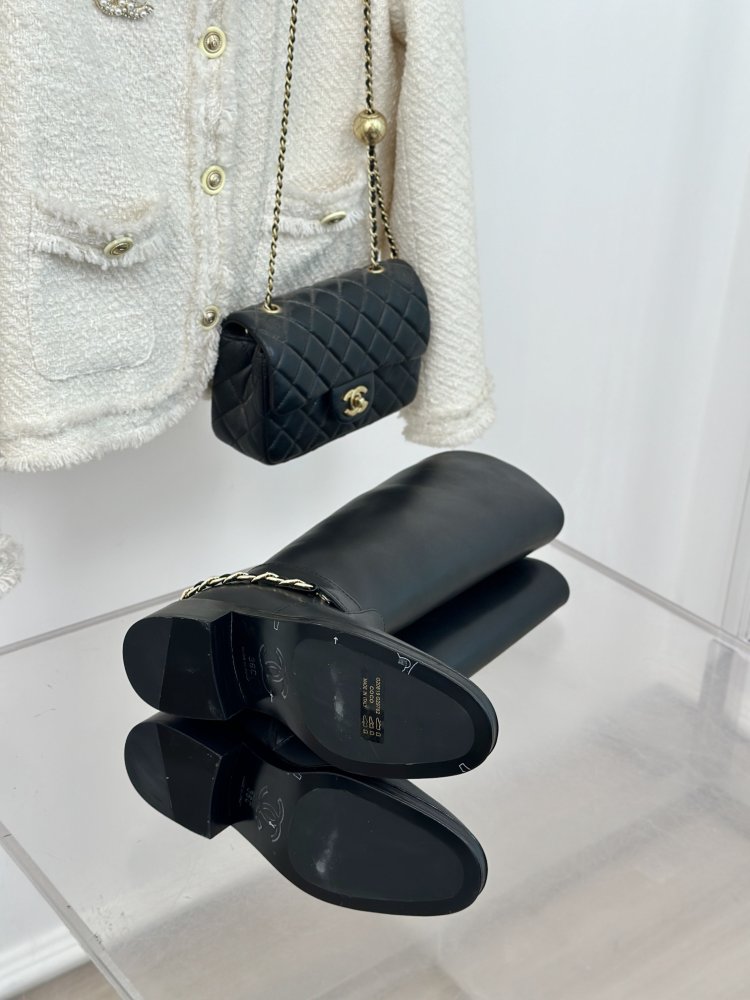 Чоботи жіночі фото 9