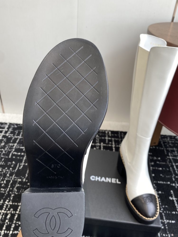 Boots women's фото 9