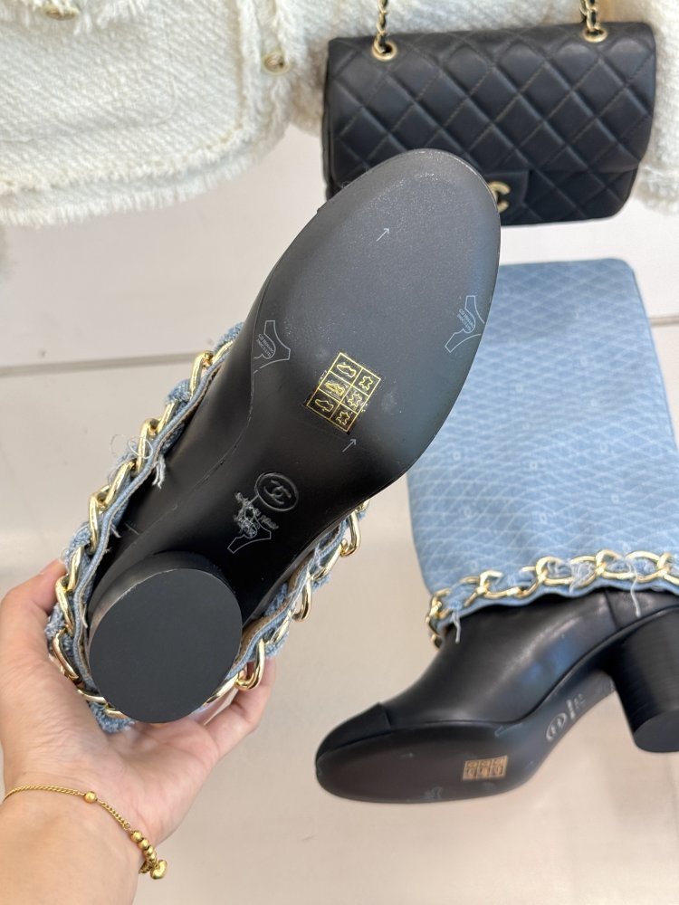 Чоботи жіночі фото 9