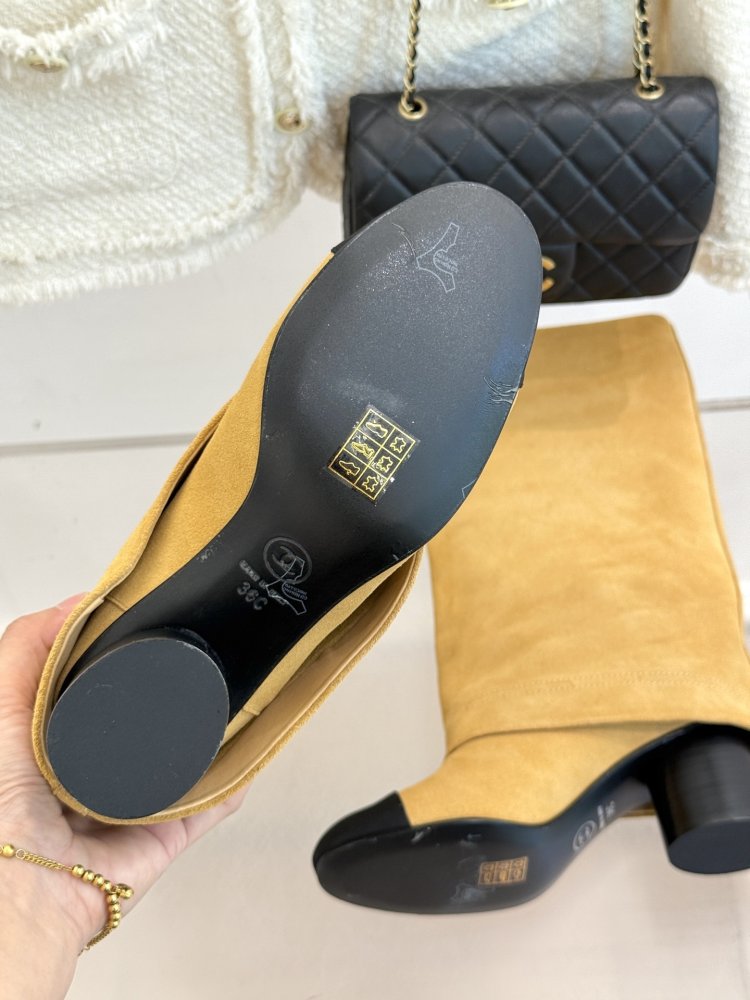 Сапоги женские фото 9