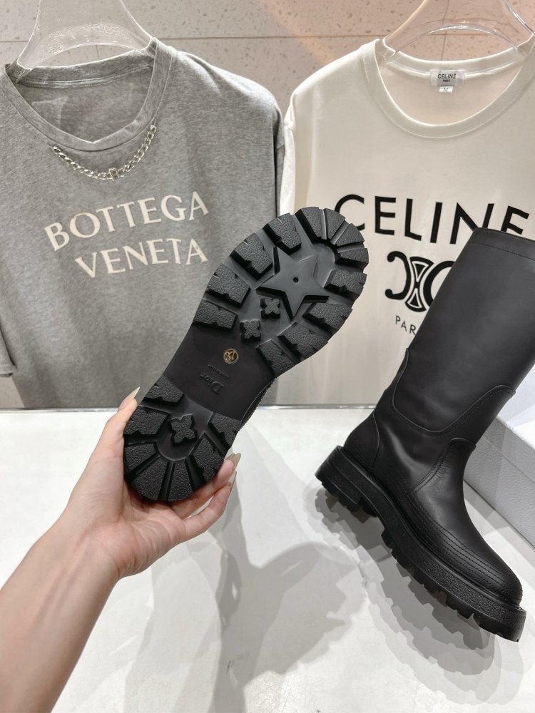 Чоботи жіночі фото 9