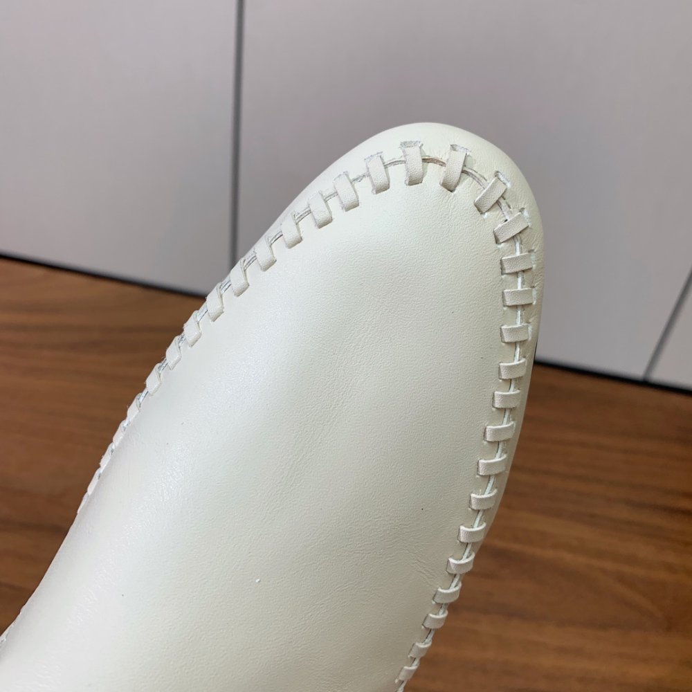 Сапоги женские фото 9