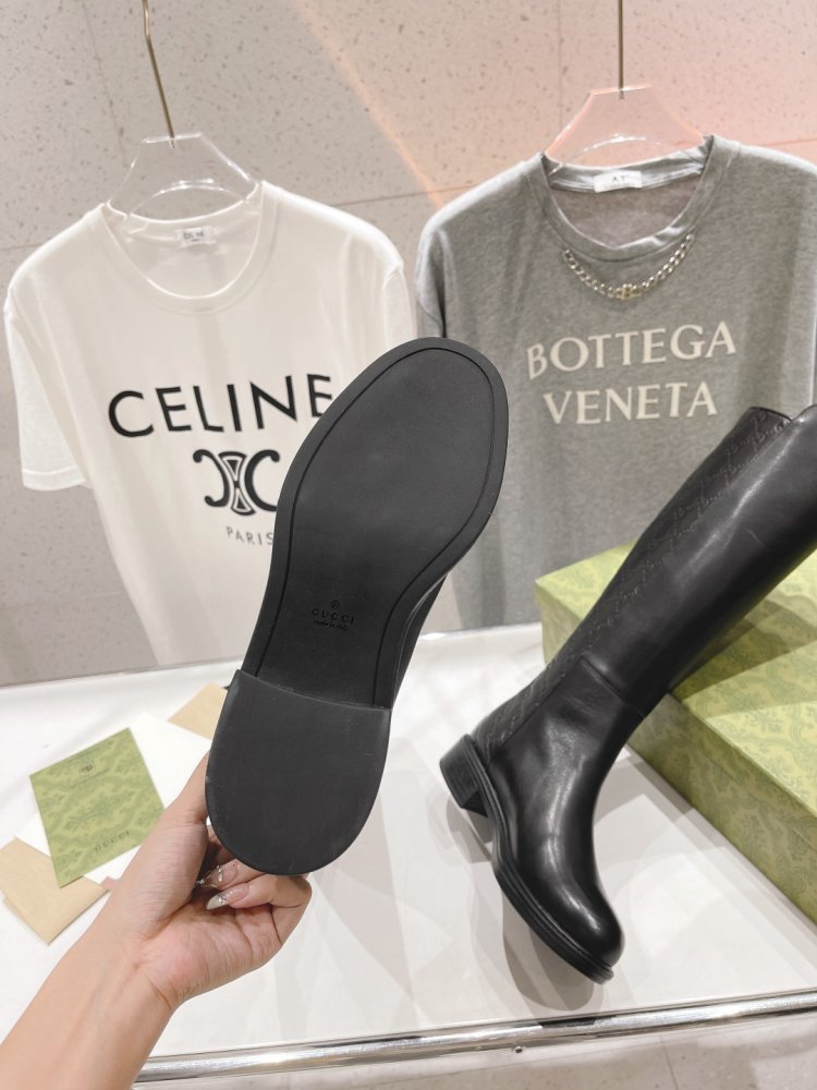 Boots women's фото 9