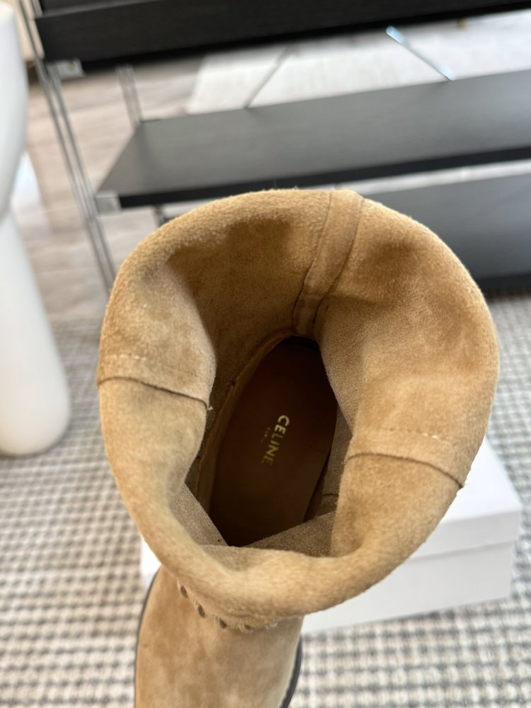 Сапоги женские фото 9