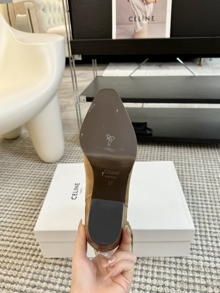 Boots women's фото 9